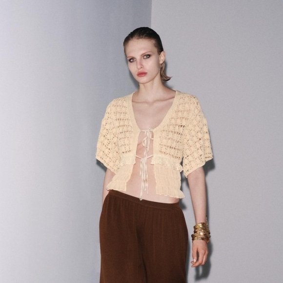 Zara Sweaters - NWT Zara Crochet Open Knit Ruffled Hem Tie-Front Cardigan In Apricot - M